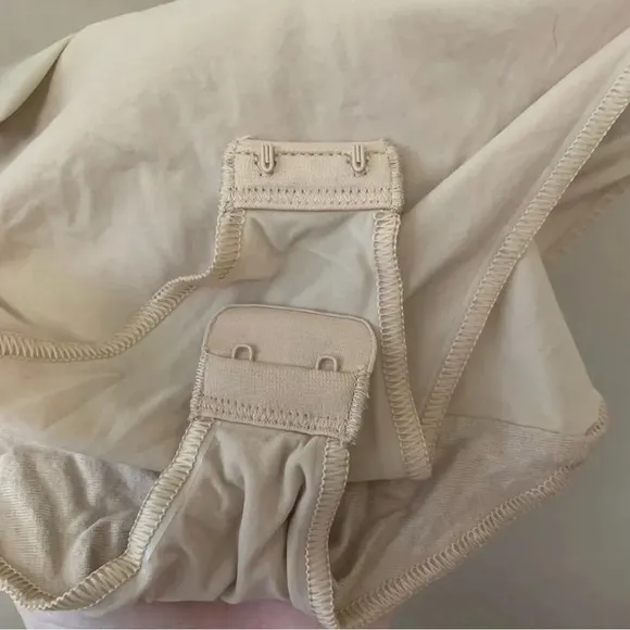 SPANX Trust Your Thinstincs Full Slip