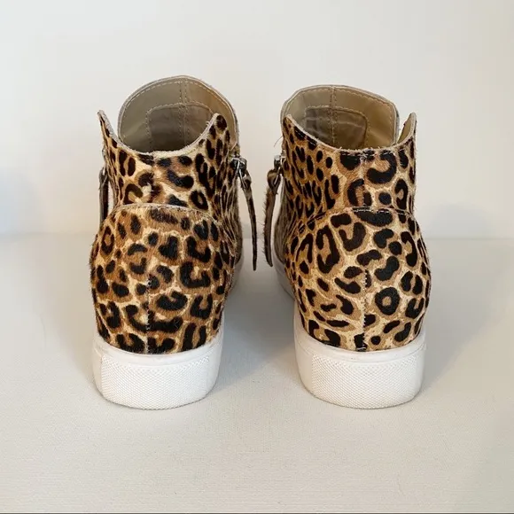 Steve Madden Caliber Leopard Zip Side Sneakers - 7.5