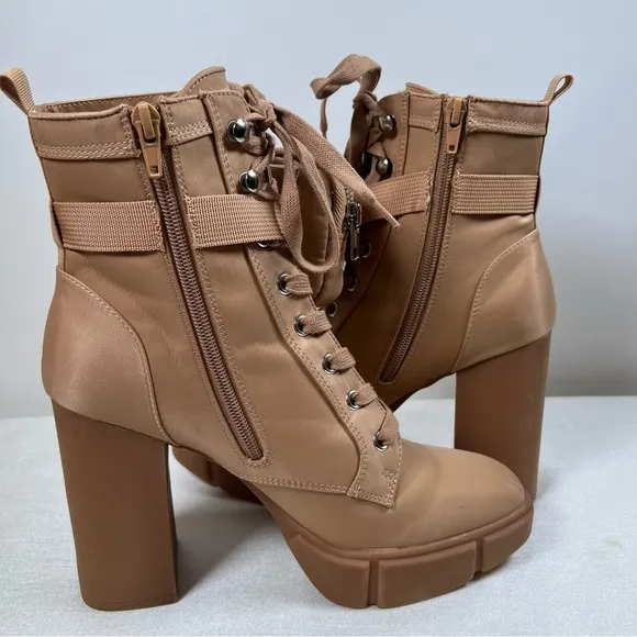 STEVE MADDEN HERRICK PLATFORM ANKLE COMBAT &amp; LACE-UP BOOTS Size 10M
