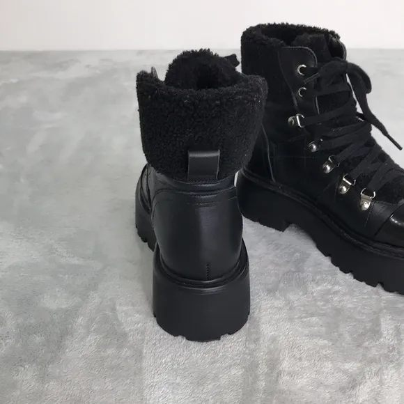 Steve Madden Reyen Black Leather Boots Size 8.5