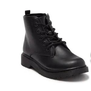Steve Madden shortie lace up bootie