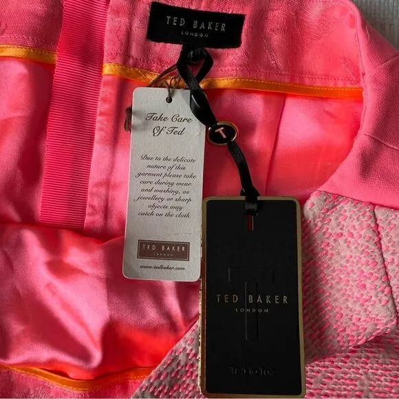 TED BAKER London Juleen Boucle Mini Skirt Color Hot Pink Size 4.
