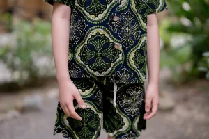Temi Shorts | Emerald Onyx
