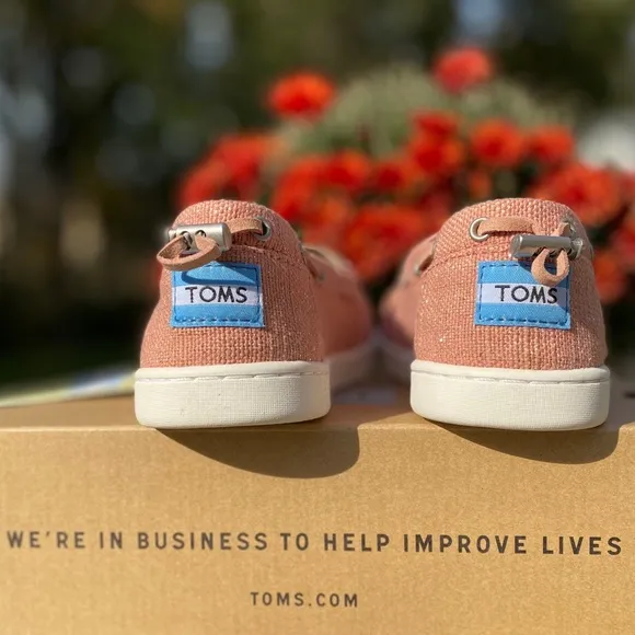 Toms Bimini  Slip-On Flat (Big Girl)