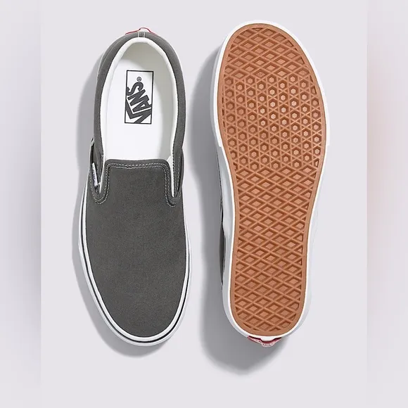 VANS Classic Slip On Shoe In Charcoal Gray