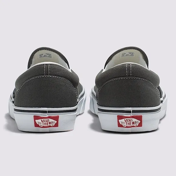 VANS Classic Slip On Shoe In Charcoal Gray