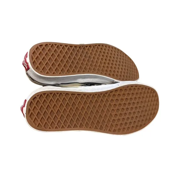 Vans classic slip on - size 10
