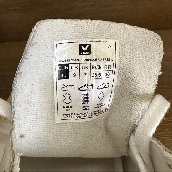 Veja Men's Esplar Leather White Black Sneakers Size 9
