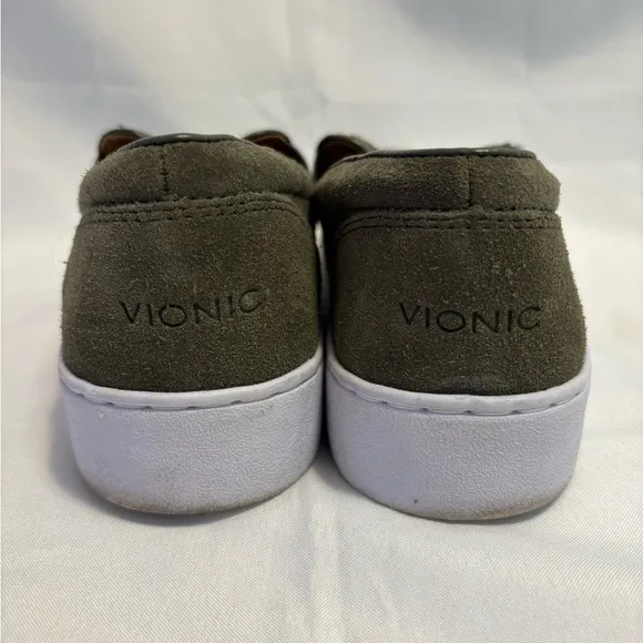 Vionic Kani Slip-On Sneaker Olive Green Women’s Size 8