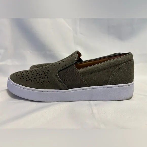Vionic Kani Slip-On Sneaker Olive Green Women’s Size 8