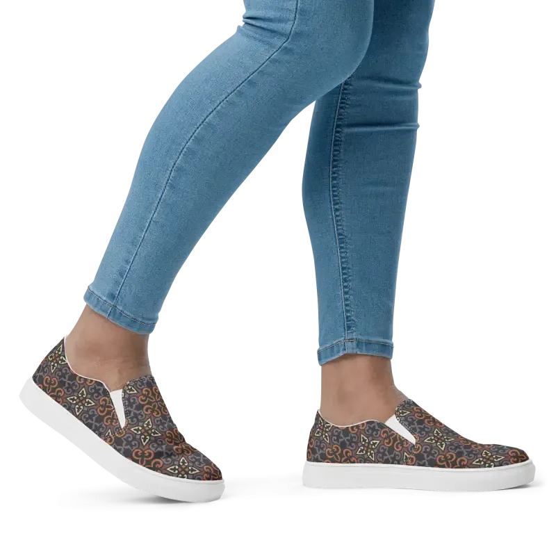Women Slip Canvas Shoes Bold Geometric Pattern