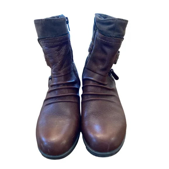 Women's Earth Origins Boots Brown 8M