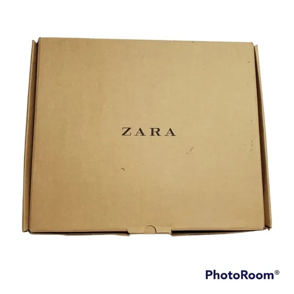 ZARA GIRLS Faux Fur Boots SZ 36 (4 YOUTH)
